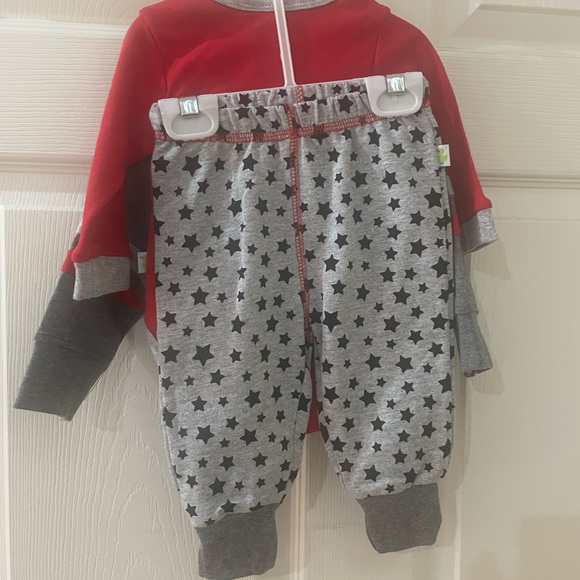 Three-piece boys matching set - Picture 2 of 2